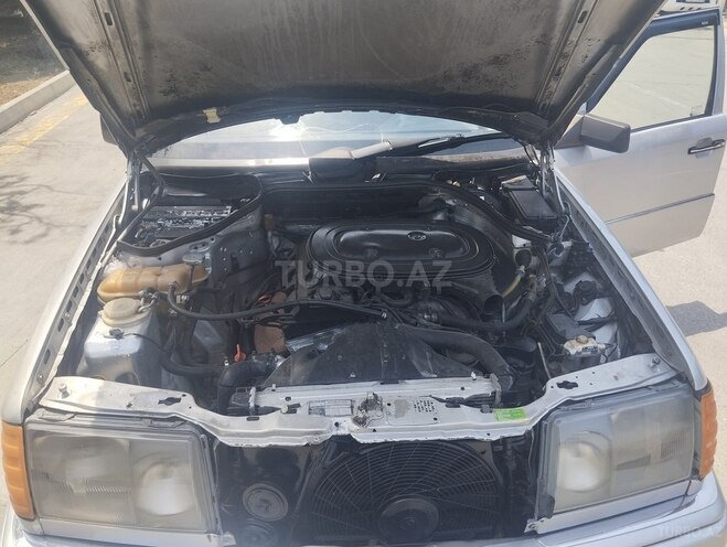 Mercedes E 230 1992, 455,000 km - 2.3 l - Sumqayıt