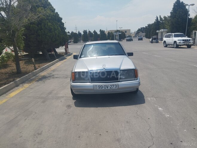 Mercedes E 230 1992, 455,000 km - 2.3 l - Sumqayıt
