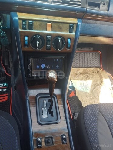 Mercedes E 230 1992, 455,000 km - 2.3 l - Sumqayıt