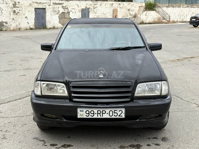 Mercedes C 200 1997, 270,000 km - 2.0 л - Bakı
