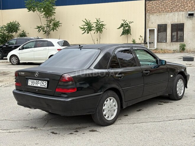 Mercedes C 200 1997, 270,000 km - 2.0 л - Bakı