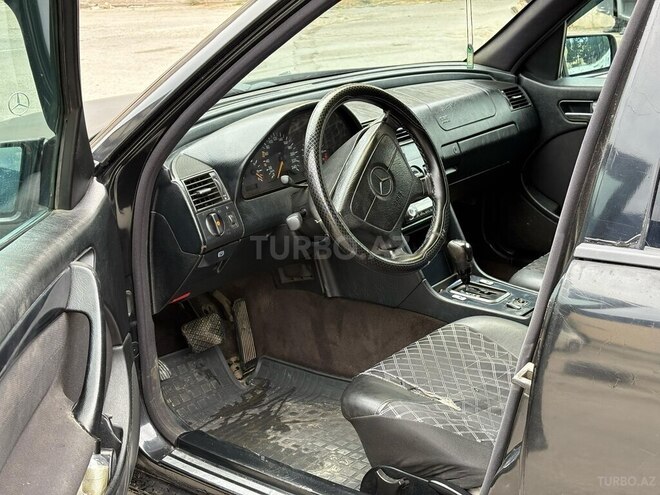 Mercedes C 200 1997, 270,000 km - 2.0 л - Bakı