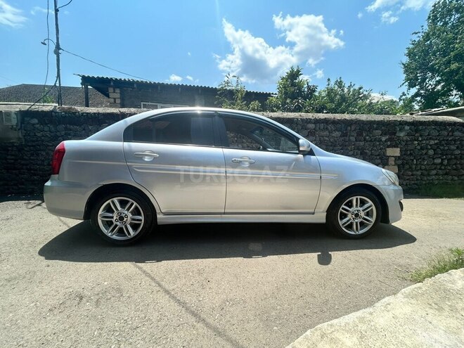 Hyundai Verna 2009, 233,000 km - 1.5 л - Lənkəran