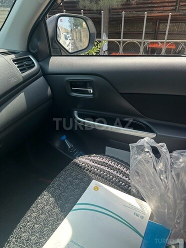 Mitsubishi L200 2023, 72,000 km - 2.4 l - Bakı