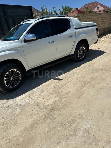 Mitsubishi L200 2023, 72,000 km - 2.4 l - Bakı