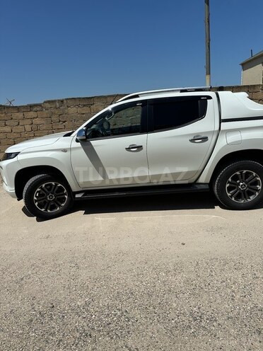 Mitsubishi L200 2023, 72,000 km - 2.4 l - Bakı
