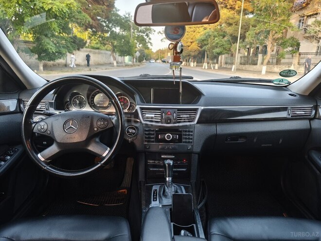 Mercedes E 220 d 2009, 280,000 km - 2.2 l - Sumqayıt