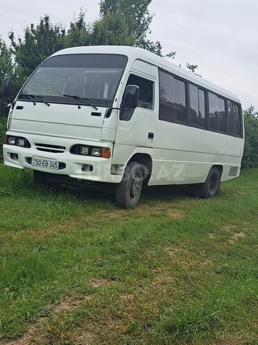Hyundai County 2001, 350,000 km - 3.9 l - Quba