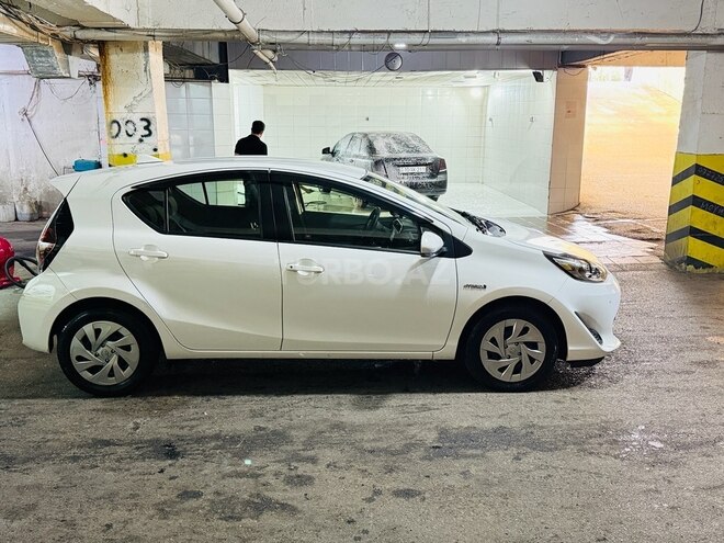Toyota Aqua 2019, 58,000 km - 1.5 л - Bakı