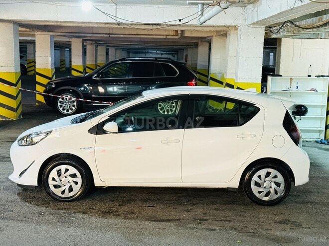 Toyota Aqua 2019, 58,000 km - 1.5 л - Bakı