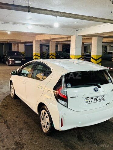 Toyota Aqua 2019, 58,000 km - 1.5 л - Bakı