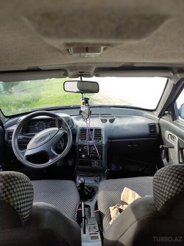 LADA (VAZ) 2110 2000, 269,000 km - 1.5 l - Xudat