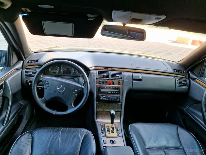 Mercedes E 220 d 2001, 450,000 km - 2.2 l - Lənkəran