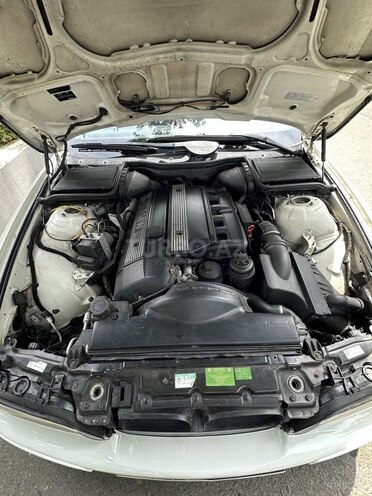 BMW 530 2002, 250,000 km - 3.0 l - Göyçay