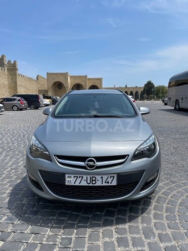 Opel Astra 2015, 143,000 km - 1.6 l - Bakı