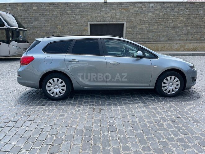 Opel Astra 2015, 143,000 km - 1.6 l - Bakı