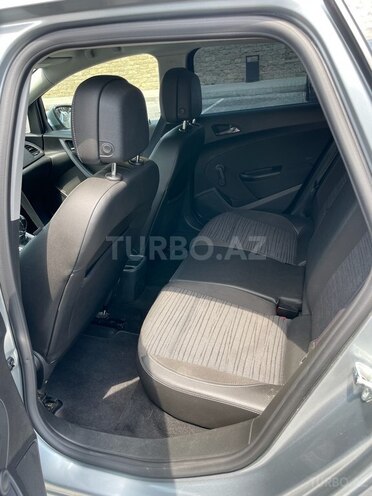 Opel Astra 2015, 143,000 km - 1.6 l - Bakı
