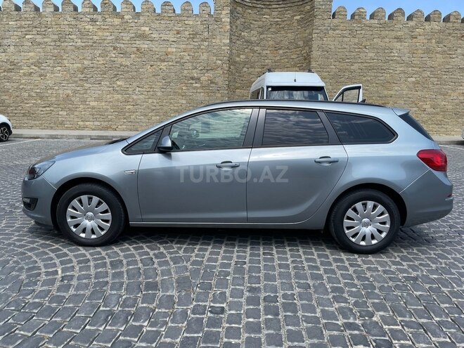 Opel Astra 2015, 143,000 km - 1.6 l - Bakı