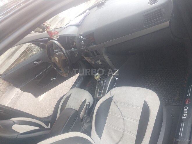 Opel Astra 2007, 271,613 km - 1.8 л - Bakı