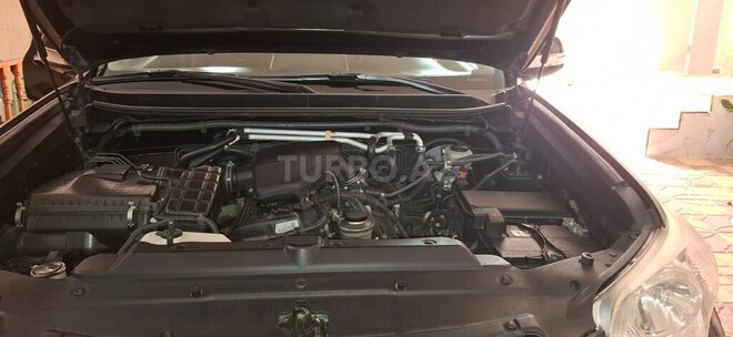 Toyota Land Cruiser Prado 2012, 210,615 km - 2.7 l - Tovuz