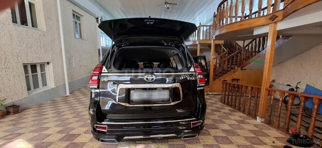 Toyota Land Cruiser Prado 2012, 210,615 km - 2.7 l - Tovuz