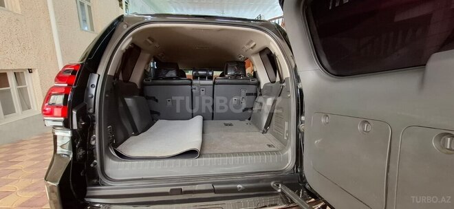 Toyota Land Cruiser Prado 2012, 210,615 km - 2.7 l - Tovuz