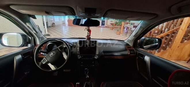 Toyota Land Cruiser Prado 2012, 210,615 km - 2.7 l - Tovuz