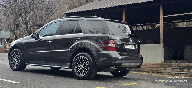 Mercedes ML 350 4MATIC 2009, 250,000 km - 3.5 l - Qəbələ