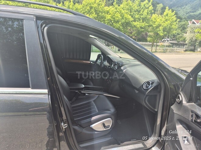 Mercedes ML 350 4MATIC 2009, 250,000 km - 3.5 l - Qəbələ