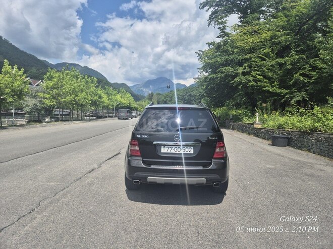 Mercedes ML 350 4MATIC 2009, 250,000 km - 3.5 l - Qəbələ