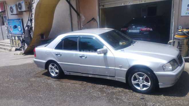 Mercedes C 200 1994, 420,000 km - 2.0 l - Bakı