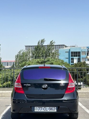 Hyundai i30 2010, 240,000 km - 1.4 l - Bakı