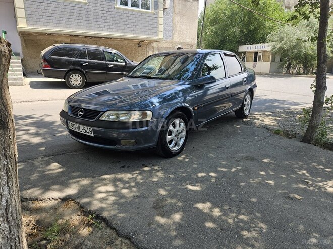 Opel Vectra 1998, 318,000 km - 1.8 л - Sumqayıt