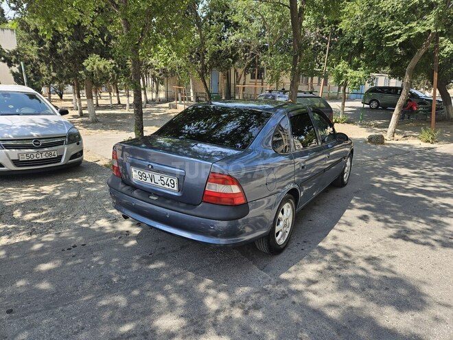 Opel Vectra 1998, 318,000 km - 1.8 л - Sumqayıt
