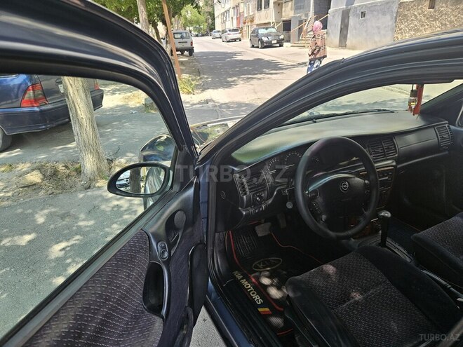Opel Vectra 1998, 318,000 km - 1.8 л - Sumqayıt