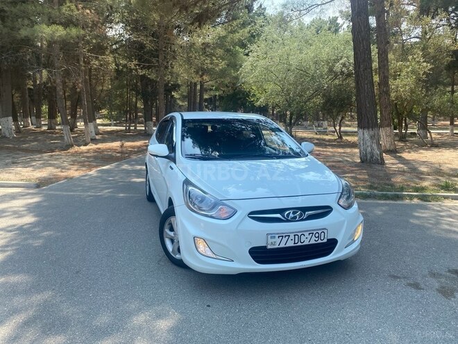 Hyundai Accent 2013, 323,170 km - 1.4 l - Bakı