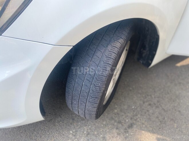 Hyundai Accent 2013, 323,170 km - 1.4 l - Bakı