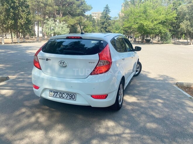 Hyundai Accent 2013, 323,170 km - 1.4 l - Bakı