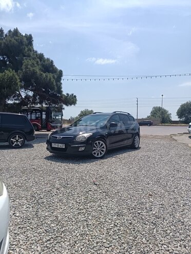 Hyundai i30 2009, 400,000 km - 1.6 l - Bakı