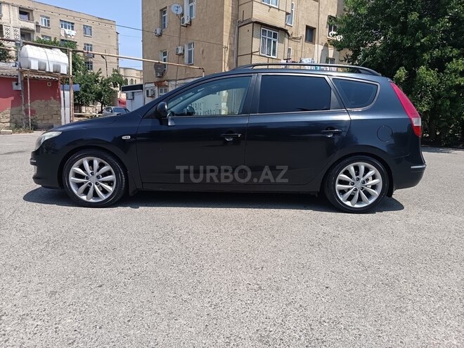 Hyundai i30 2009, 400,000 km - 1.6 l - Bakı
