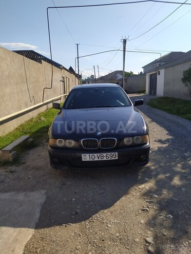 BMW 525 2001, 360,000 km - 2.8 l - Quba
