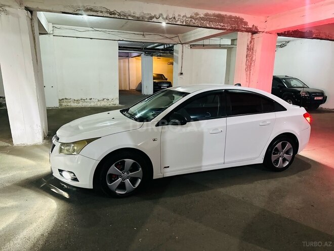Chevrolet Cruze 2010, 200,000 km - 1.8 л - Bakı