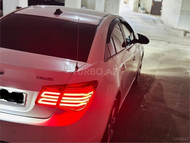 Chevrolet Cruze 2010, 200,000 km - 1.8 л - Bakı