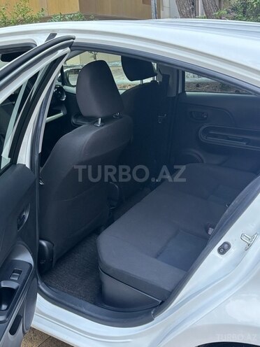 Toyota Aqua 2020, 108,000 km - 1.5 l - Bakı