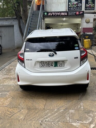 Toyota Aqua 2020, 108,000 km - 1.5 l - Bakı