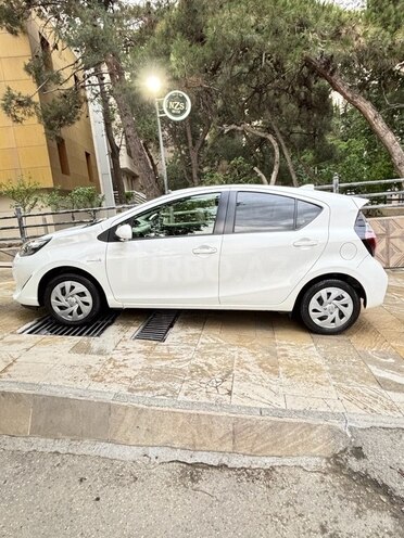 Toyota Aqua 2020, 108,000 km - 1.5 l - Bakı