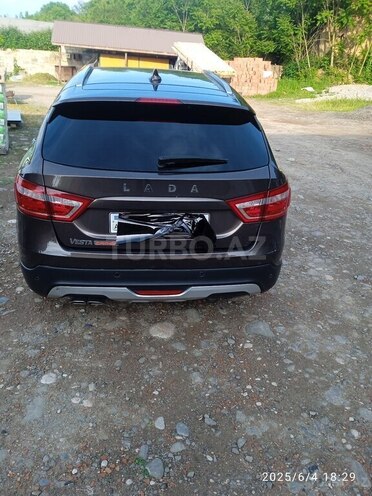 LADA (VAZ) Vesta SW Cross 2020, 23,000 km - 1.6 l - Qusar