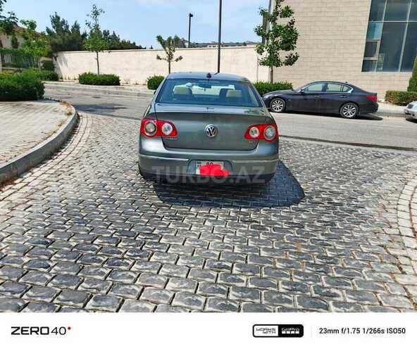 Volkswagen Passat 2006, 220,000 km - 2.0 l - Bakı