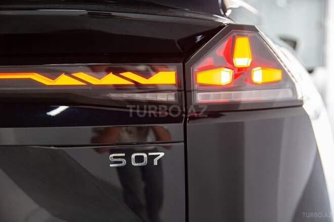 Changan Deepal S07-3