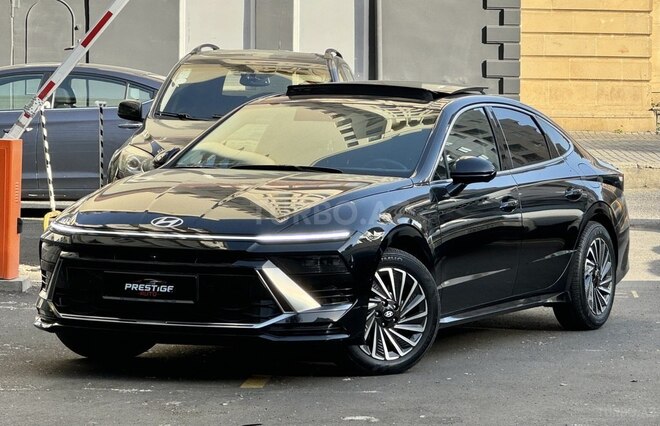 Hyundai Sonata-4